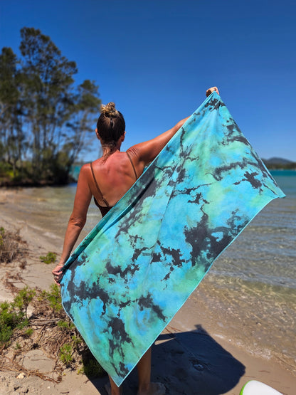 Neon Dream Print Sand Free Towel