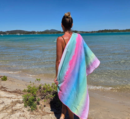 Bubblegum Kids Swim Towel – sand-free, quick-dry, lightweight towel matching Swim Parkas for pool, beach, and swim lessons