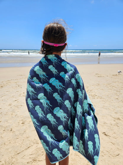 Jellyfish Print Sand Free Towel - Schmik Swim Parkas